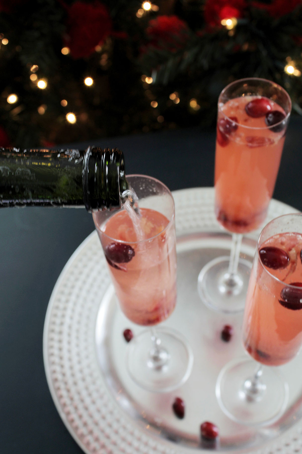 holiday cranberry cocktail