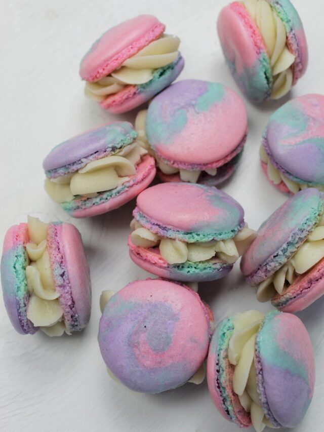 Marbled Macarons