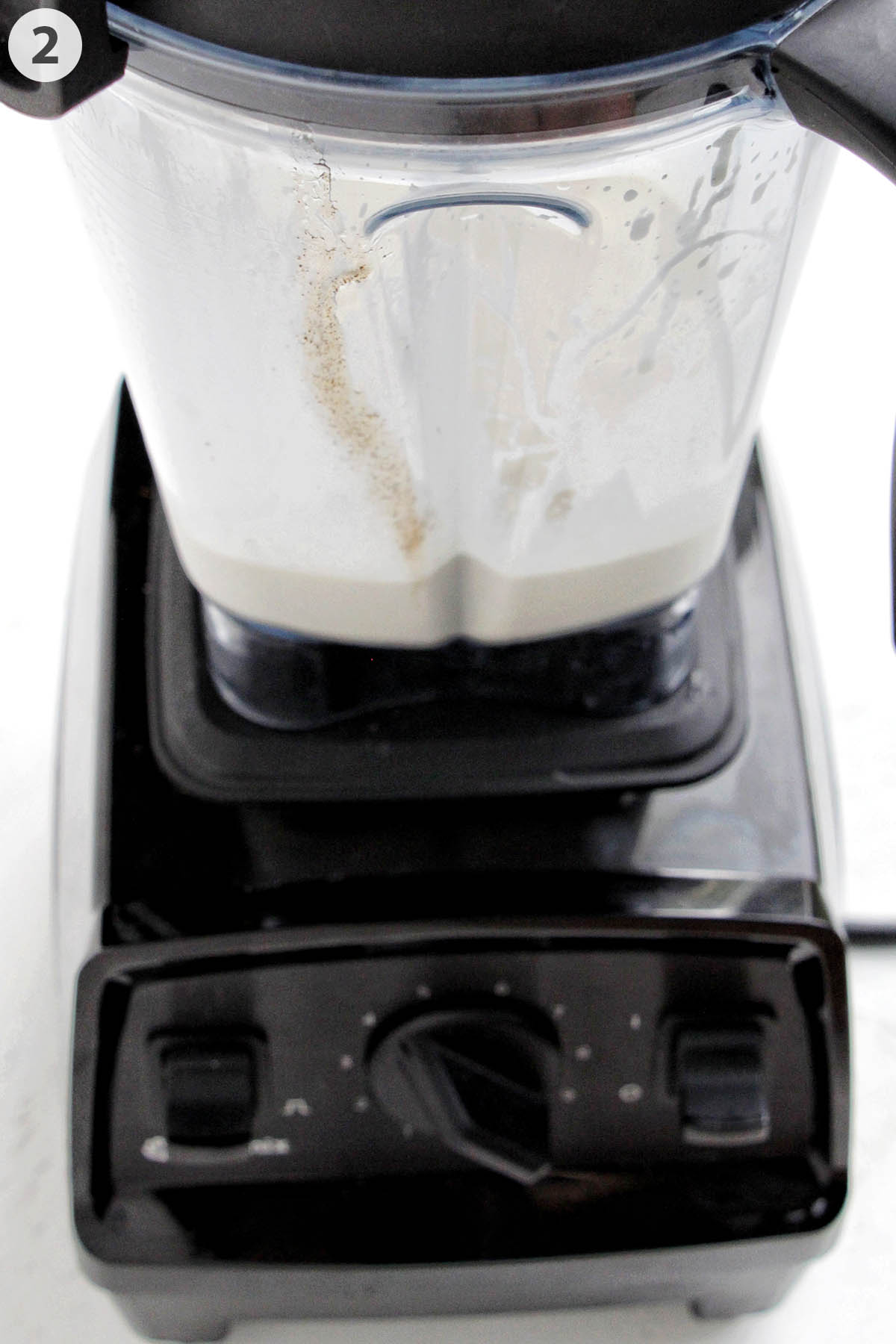 numbered photo blending milkshake in a blender.