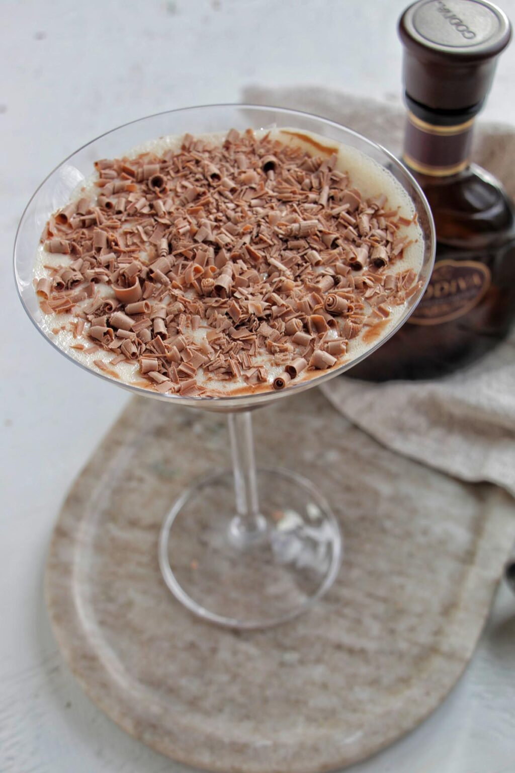 Godiva Chocolate Martini (5 Ingredients) Homebody Eats
