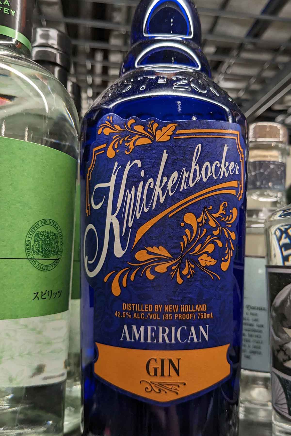 bottle of Knickerbocker American gin.