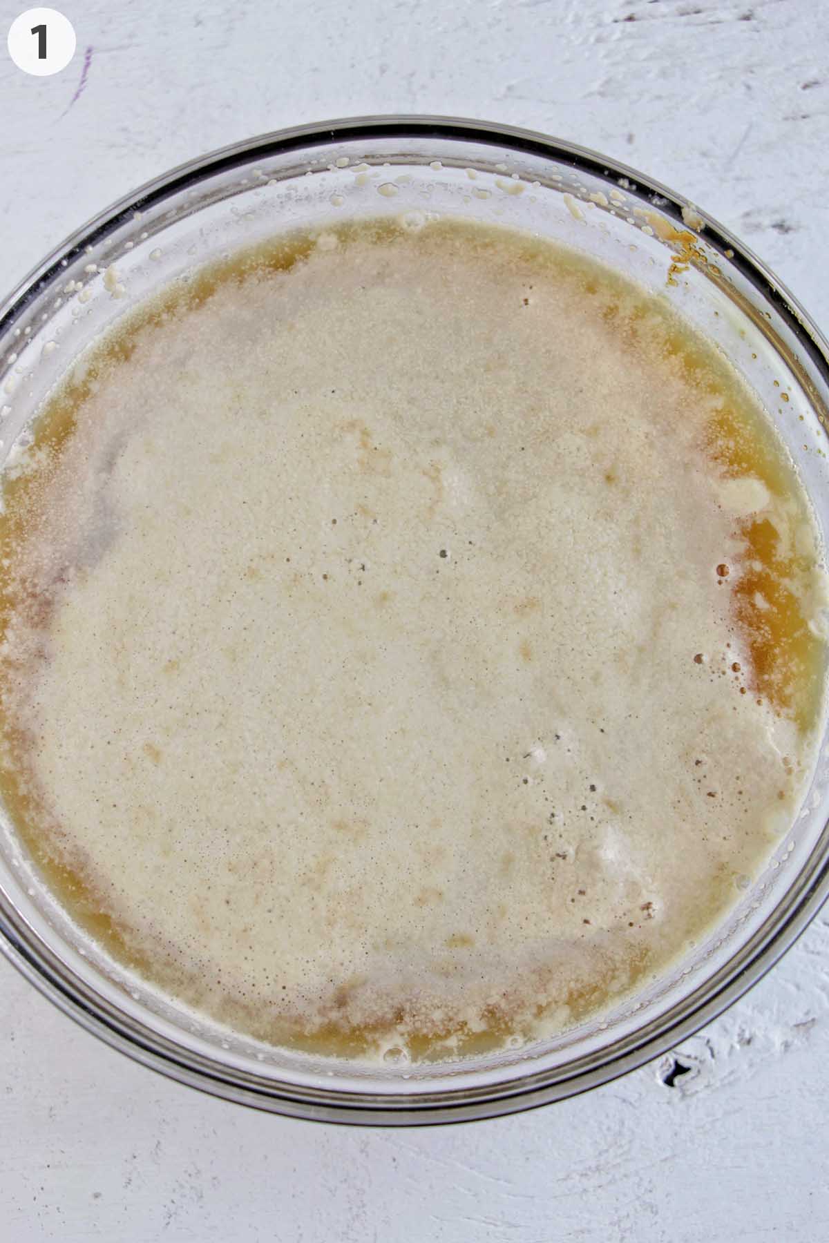 numbered photo showing yeast blooming in water.