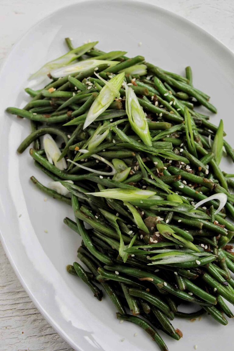 Asian Style Sautéed Frozen Green Beans - Homebody Eats