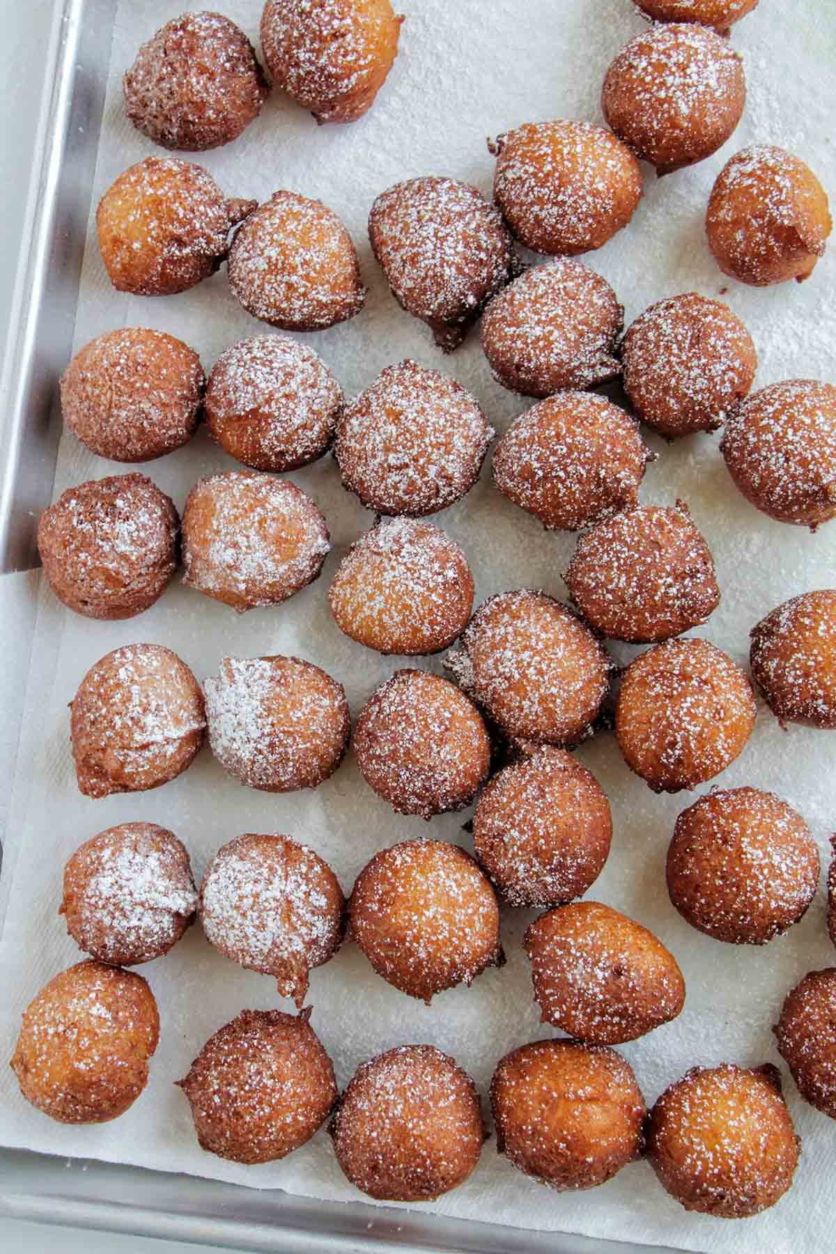 fried Italian ricotta zeppole.
