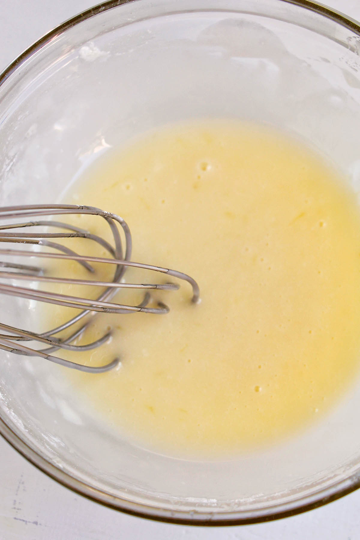 lemon cake glaze in a bowl.