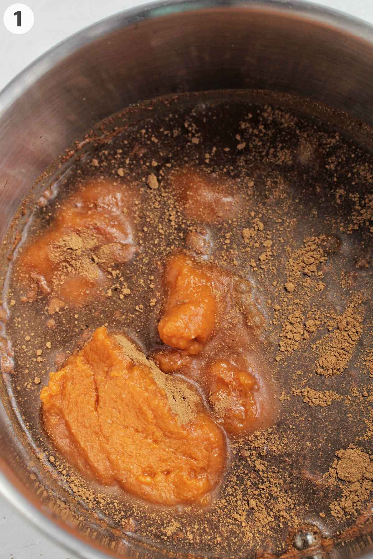 numbered photo showing pumpkin syrup in pot.