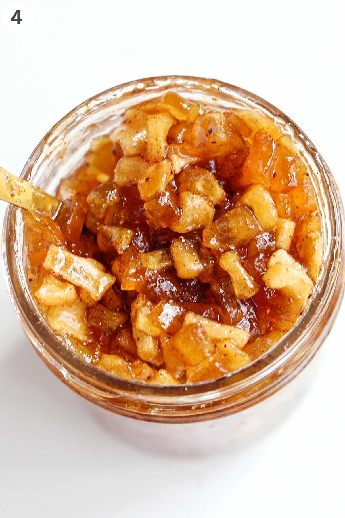 numbered photo of apple jam in jar.